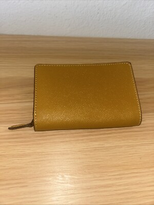 Coach Corner Zip Medium In Croosgrain Leather F11484 Wallet Yellow