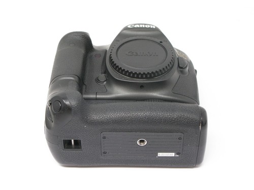Canon EOS 5Ds 50.6MP Digital SLR Camera Body & BG-E11 Battery Grip - Boxed - Picture 7 of 17