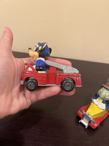 Matchbox 1979 Disney Lesney Mickey Mouse Fire Truck Minnie Jiminy Cricket Car - Picture 4 of 17