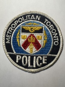 Toronto Ontario Police Patch ~ Canada