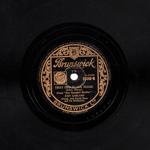 JUDY GARLAND 78 POOR LITTLE RICH GIRL / THAT OLD BLACK MAGIC BRUNSWICK 03446 V+ - Picture 2 of 2
