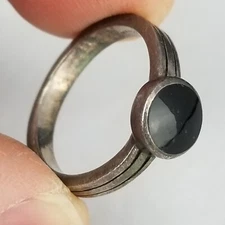 size 6.5 "Boma" Sterling Silver & Black Onyx ladies ring band 925 Estate Sale!