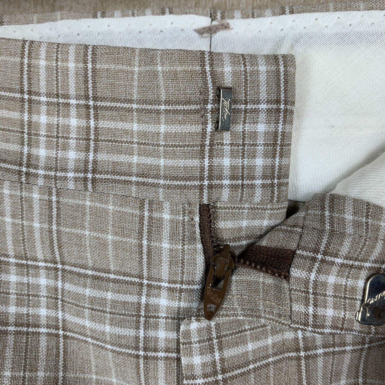Vintage Mens Polyester Pants 1970s 35x27 Haggar M… - image 9