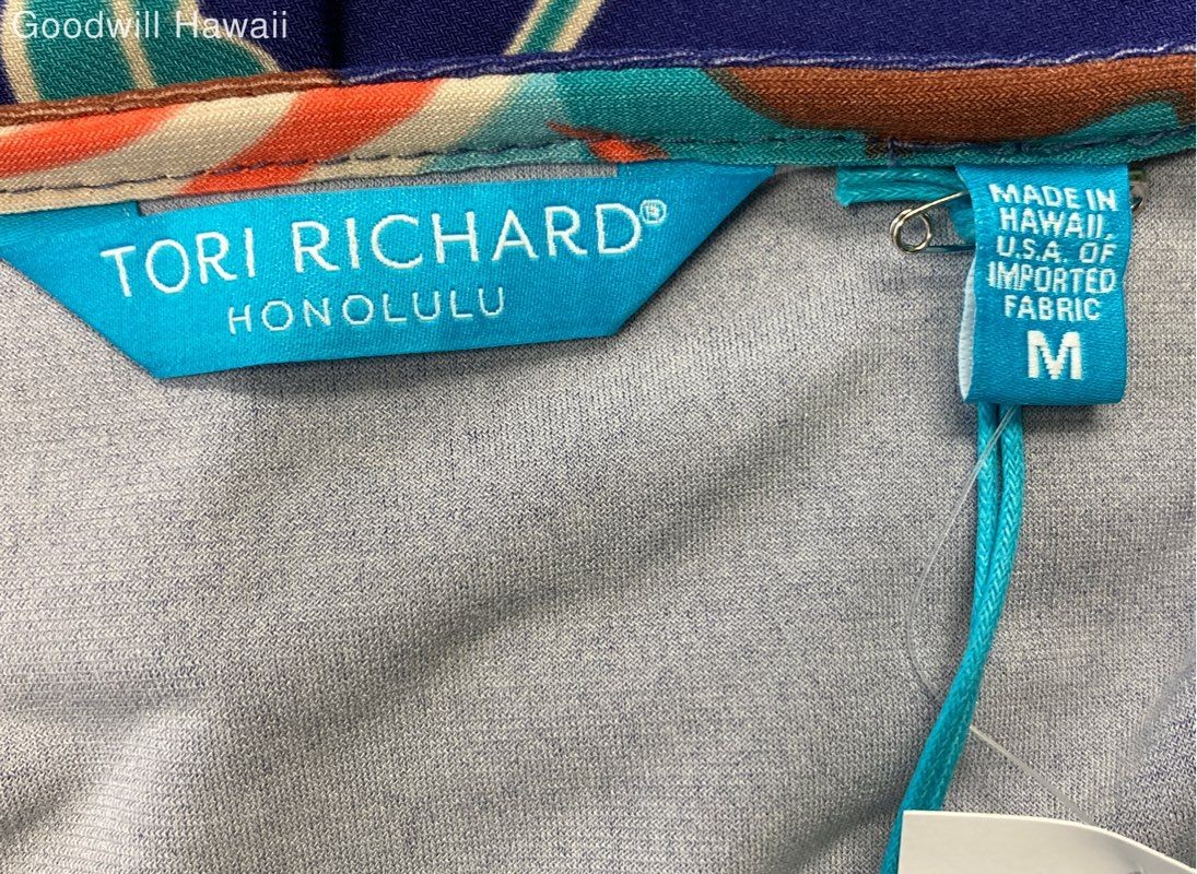 TORI RICHARD Multi-pattern Pull-over Poly/Poly Bl… - image 3