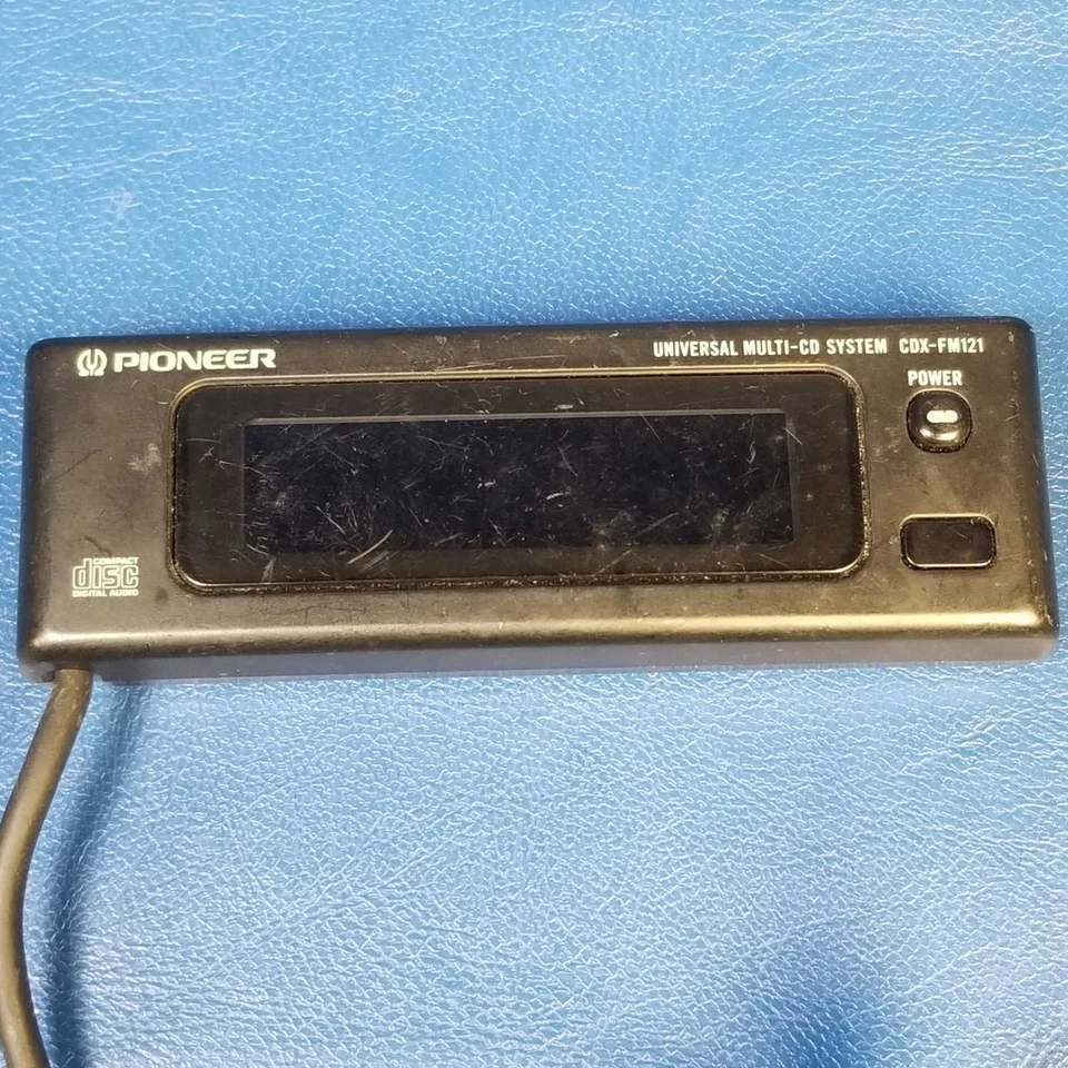 Pioneer CDX-FM121 Universal Multi-CD System CD Changer Control Display Panel Uni - Image 2 of 4