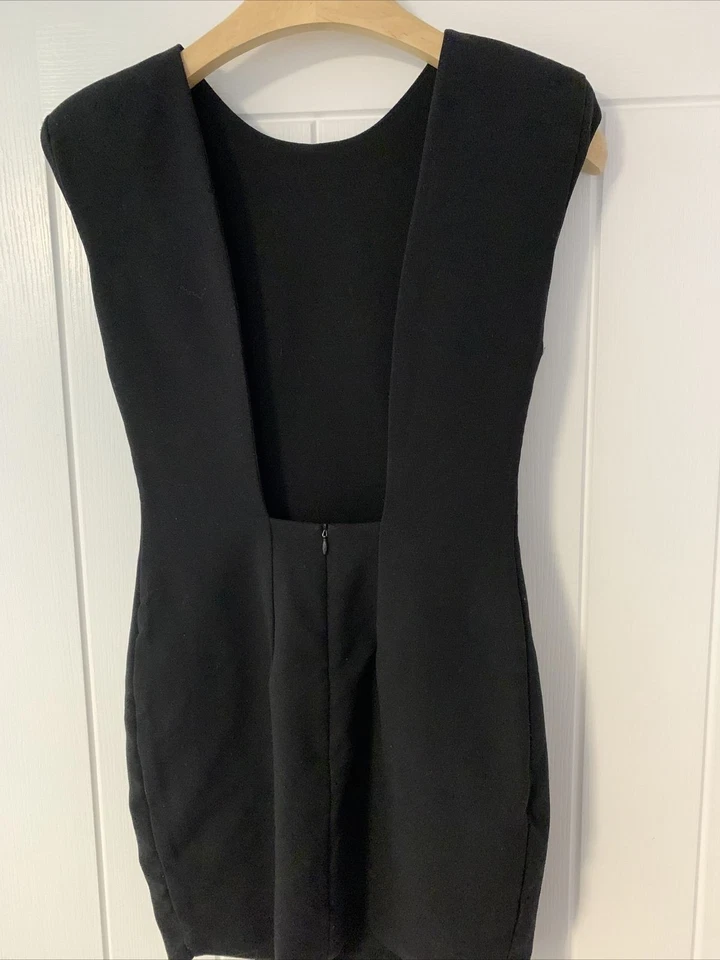 Aqua by Aqua Parnassus Black Dress. Size UK 10 - Image 4 of 4