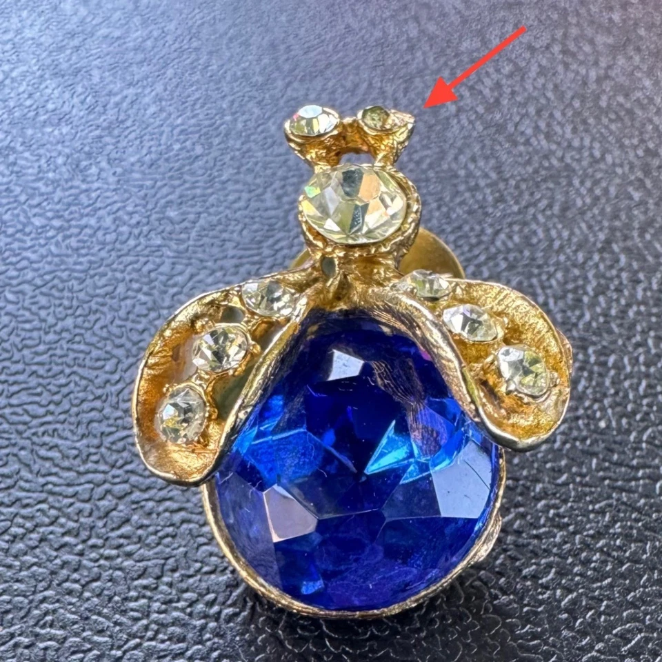 Vintage Bee Pin Brooch Rhinestone Sapphire Blue Gold Tone Lapel Jewelry - Image 4 of 4