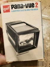 Vintage GAF Pana-Vue Lighted 2x2 Slide Viewer Battery Operated Working Condition