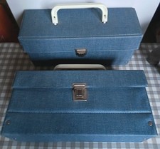 Vintage: 2 valises de rangement / transport "Jeans" pour K7 cassettes audio CA28