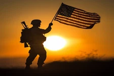 US MILITARY ARMY AIR FORCE SOLDIER STRETCHED CANVAS WALL ART READY TO HANG MC13