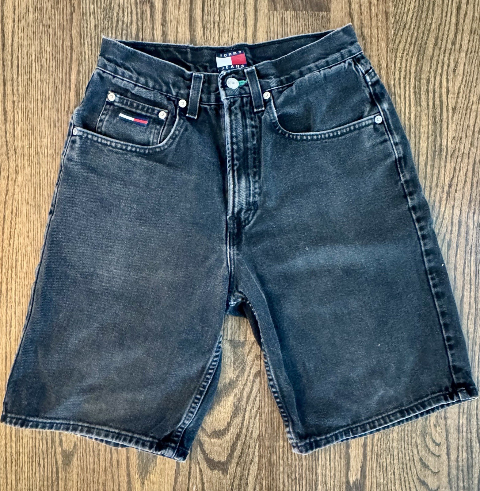 Vintage 90s Tommy Hilfiger Black Denim Short Size 29