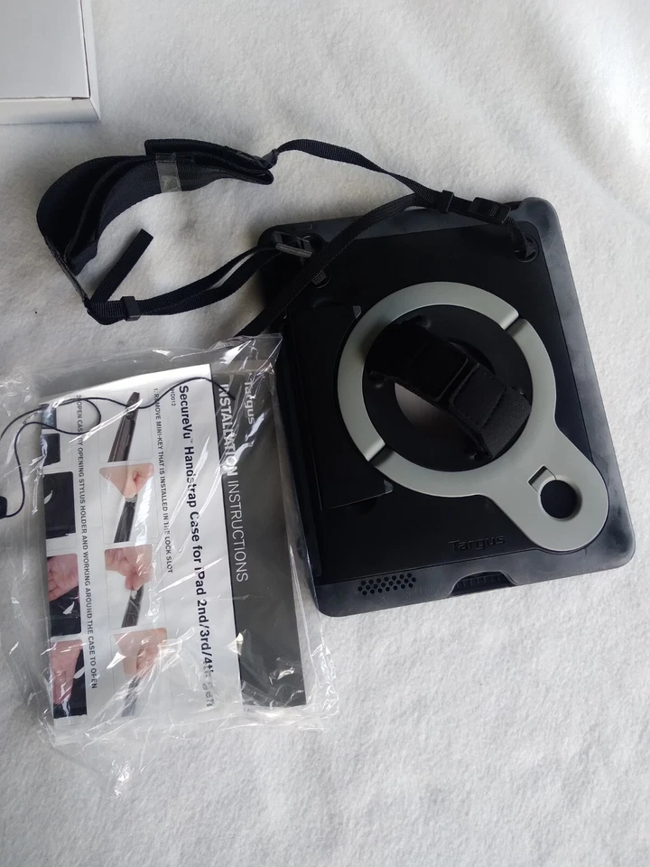 Targus SecureVu Handstrap & Shoulder Strap iPad Case, for iPad 2, 3, 4 Gen - NEW - Image 3 of 4