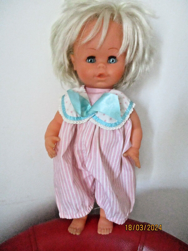 POUPEE ANCIENNE - MARQUE BELLA 40cm EUR 12,00 - FR