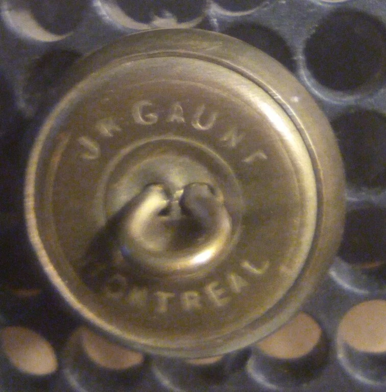 Policía Provincial Ontario Button J.R. Gaunt Montreal. Foto 4 de 4
