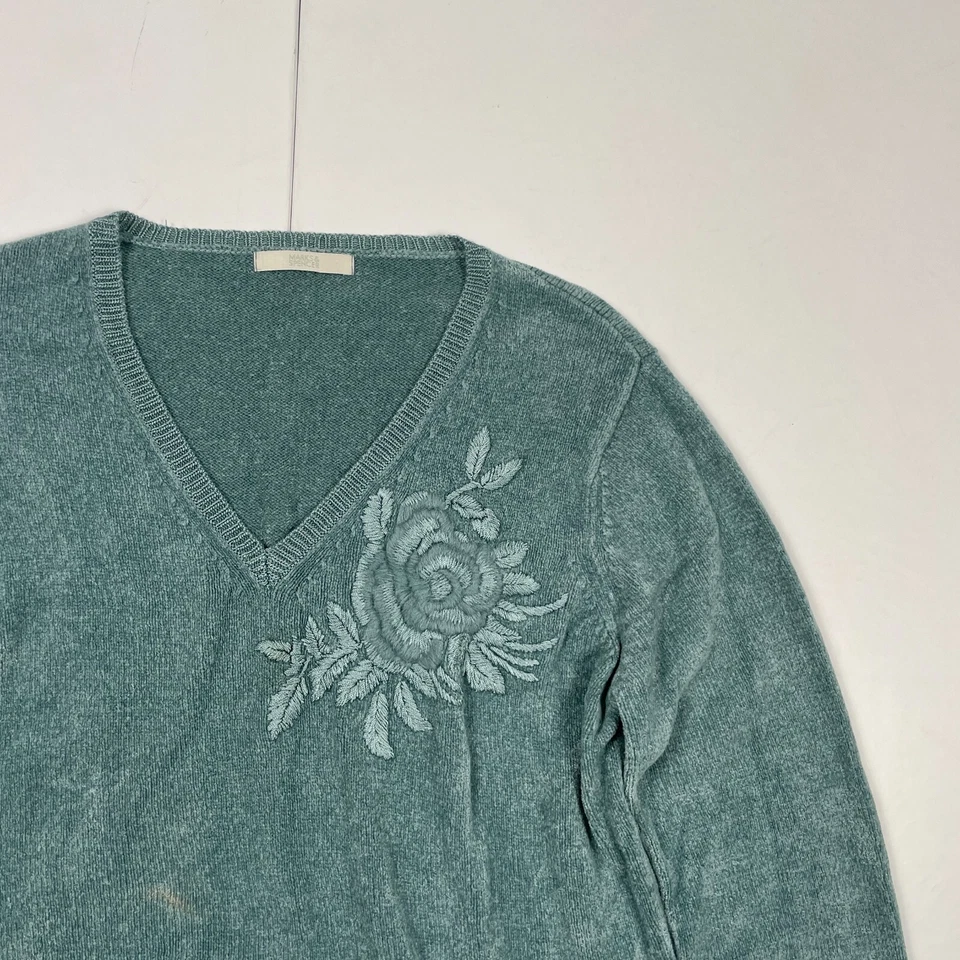 Jersey M&S 14 azul cuello en V tejido para mujer liso pavo real bordado - Imagen 3 de 4