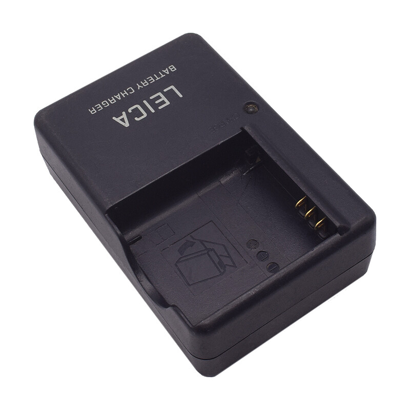 B*a様 leica D-lux5 + バッテリー3 + チャージャー + LV Amazon.com : Leica D-Lux 5 Digital Camera Battery Charger