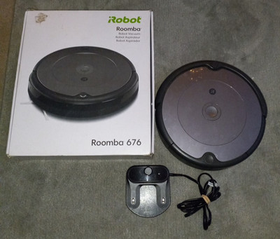 iRobot Roomba 676 Wi-Fi Robot Vacuum Cleaner