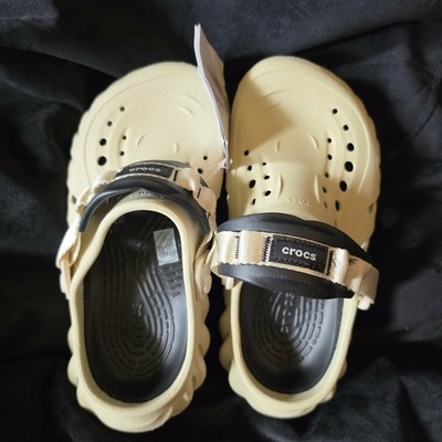 Croc Women's 6 Mens 4 Bone And Black Crocs Brand New With Tags
