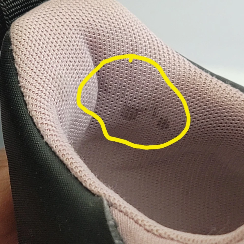 Nike Womens Size 11.5  Air Max Bella TR 5 Plum Fog Purple Sneakers. DN0896-500 - Image 3 of 4