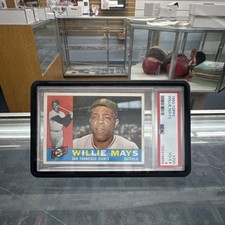 1960 Topps Willie Mays #200 San Francisco Giants PSA Base Set Baseball Card