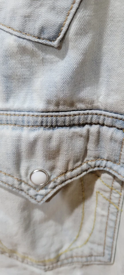 True Religion Shirt Mens XXL Denim Pearl Snap Western Vtg,acid wash, distressed - Image 4 of 4