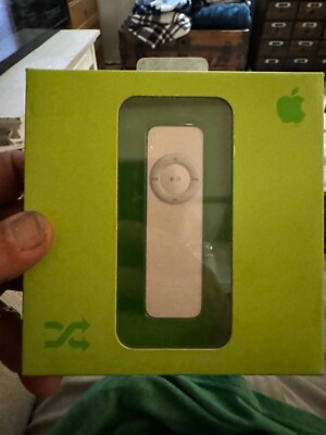 Apple iPod Shuffle - 1st Generation M9724LL/A - (512MB) - New