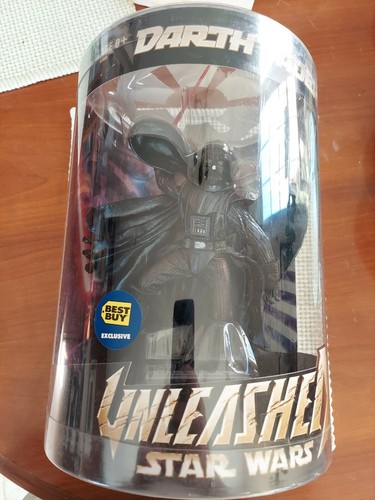 2005 Star Wars UNLEASHED Darth Vader 