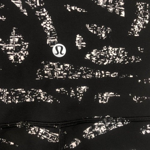 Lululemon athletica size 4 wunder under capri leggings black and white - Picture 7 of 8
