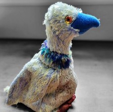 NEW Vintage TY Beanie Babies Buzzy the Buzzard Bird Collectible - Retired