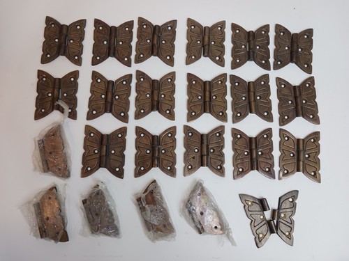 Juego De Colección De 22 Bisagras Mantequilla De Latón Macizo Grabadas - Imagen 1 de 9