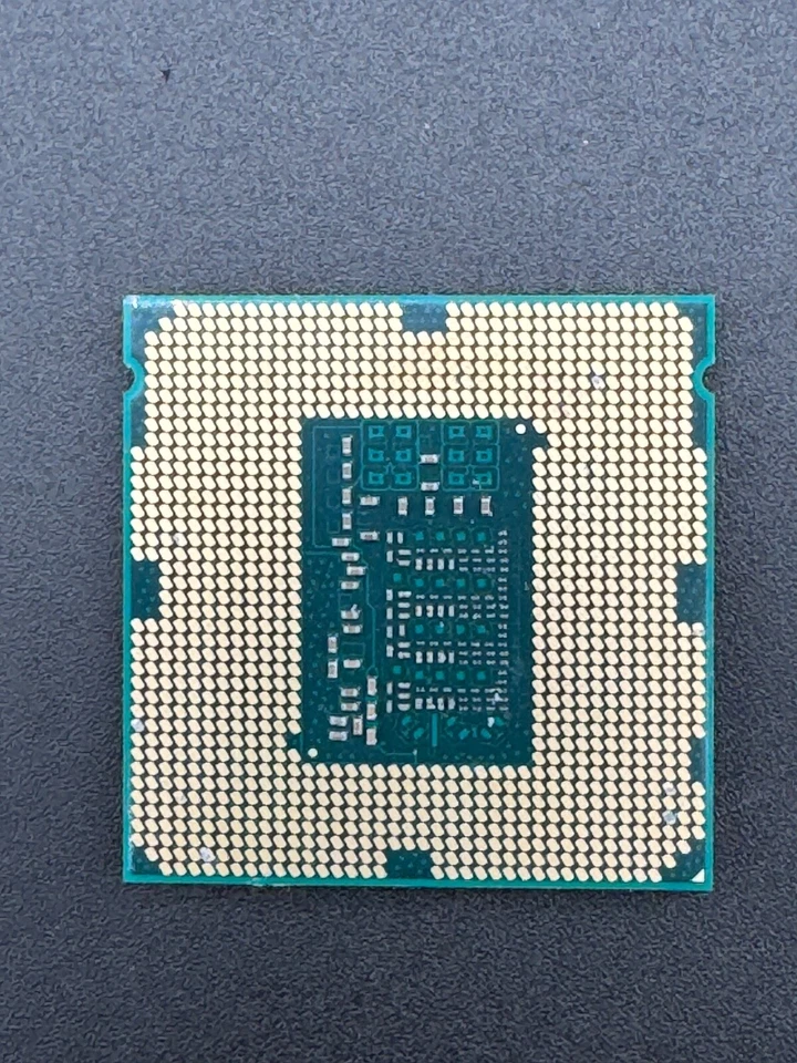 Processore quad-core Intel Core i7-4790K 4 GHz FCLGA1150 (BX80646I74790K) - Immagine 2 di 2