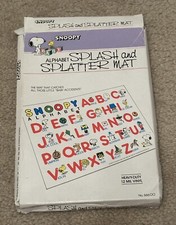 Snoopy Splash And Splatter Mat Baby Feeding New Rare