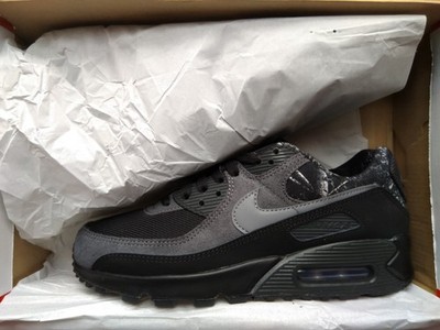 New Nike Air Max 90 (black/mtcl cool grey) EU 40 IQ0300 001