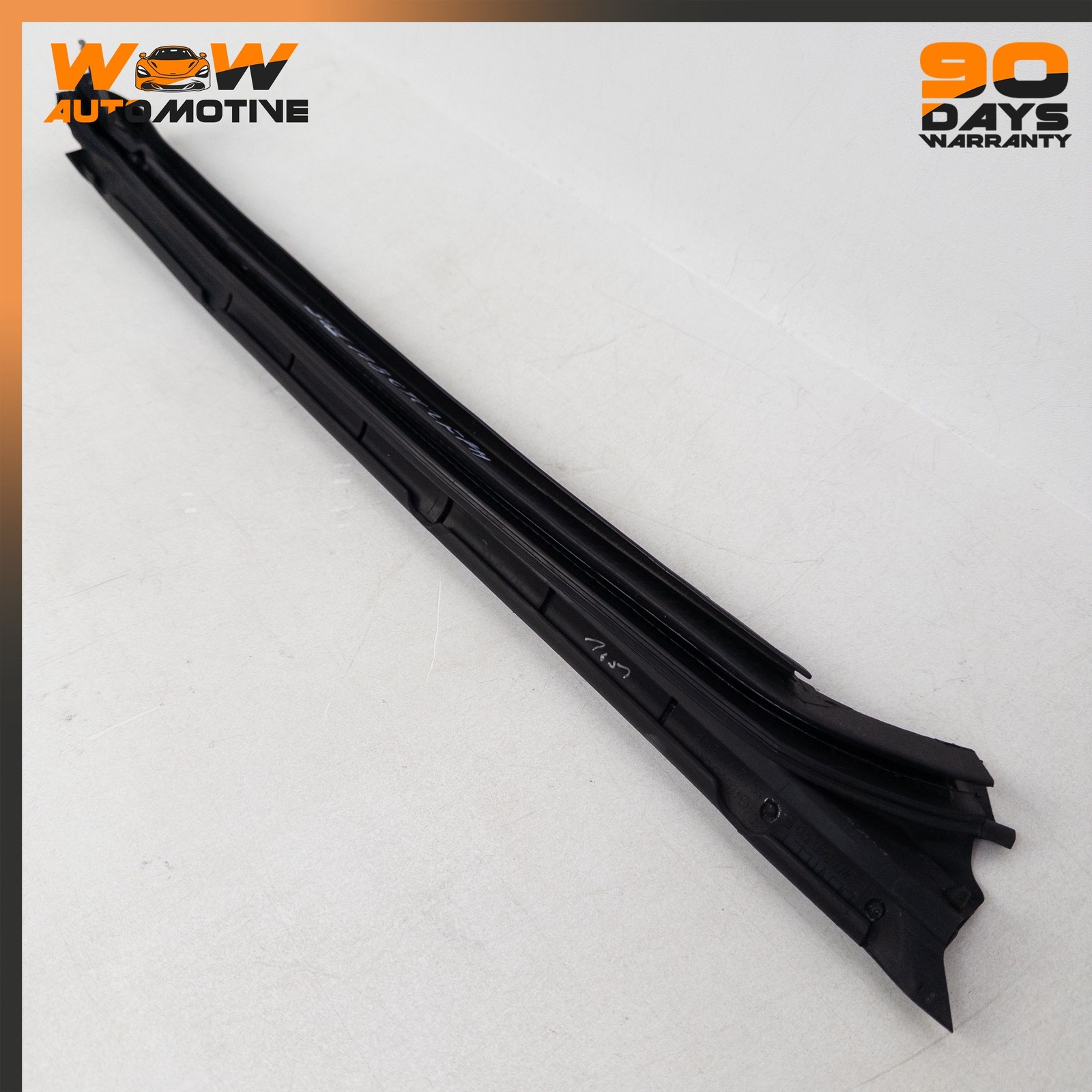 10-18 BENTLEY CONTINENTAL GTC FRONT RIGHT A PILLAR WEATHER STRIP GASKET OEM