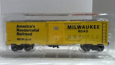 #ad Menards Gold Line O Gauge Boxcar Milwaukee Road Boxcar 279 4530 $19.99