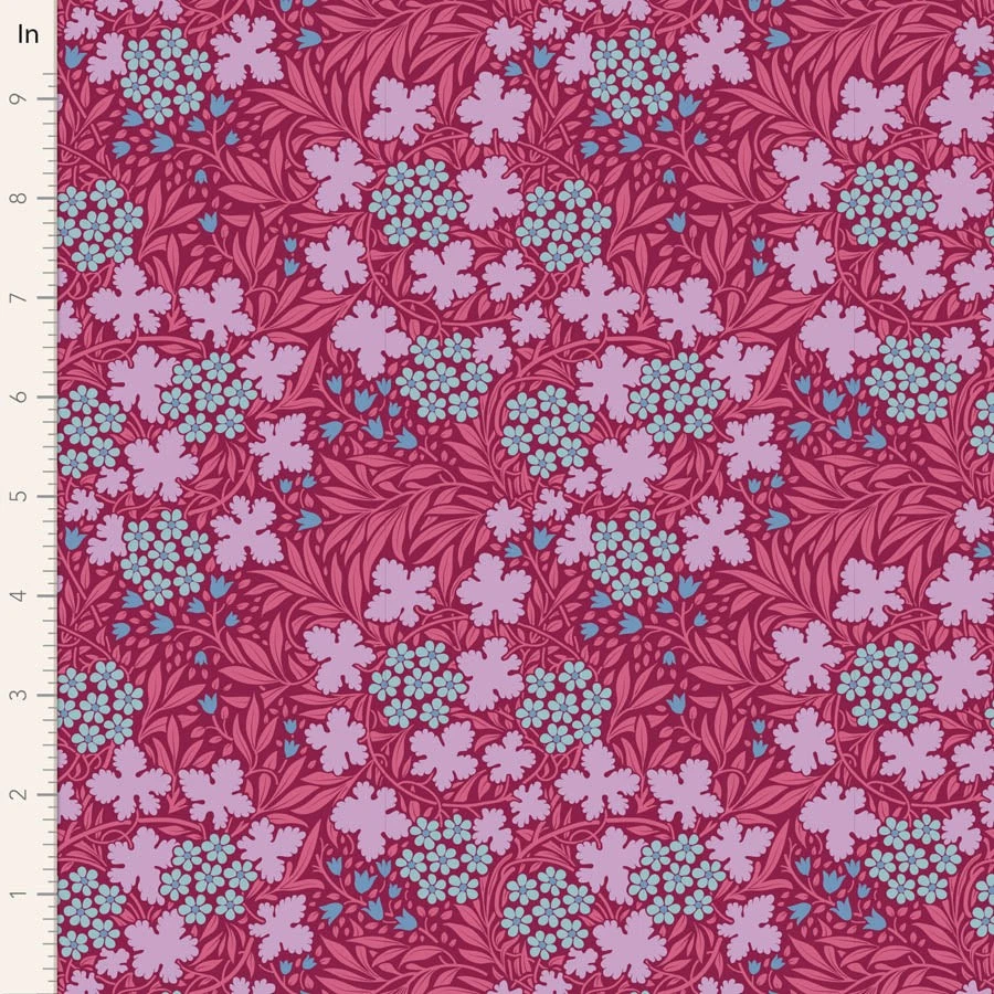 Tilda Hibernation Mulberry/Hibiscus fabrics the Fat quarter - cotton fabric. - Image 4 of 4