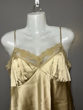 Trina Turk Silk Full Slip Womens Medium Gold Satin Lace Trim Lingerie Adjustable