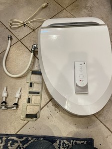 Bio Bidet USPA 6800U Elongated Smart Toilet Seat Bionidet- FOR PARTS/REPAIR