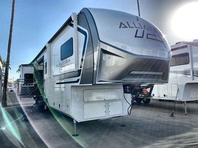 2026 Alliance Paradigm 388SP