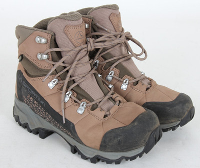 La Sportiva Nucleo High II GTX Wide Boot - Women's. Cedar/Sand, US 6.5/61383/
