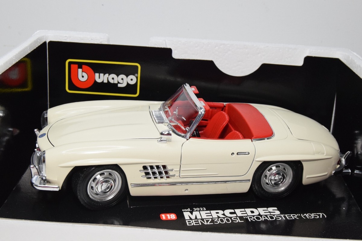 B39 1:18 BBURAGO BURAGO 3023 MERCEDES BENZ 300SL 300 SL