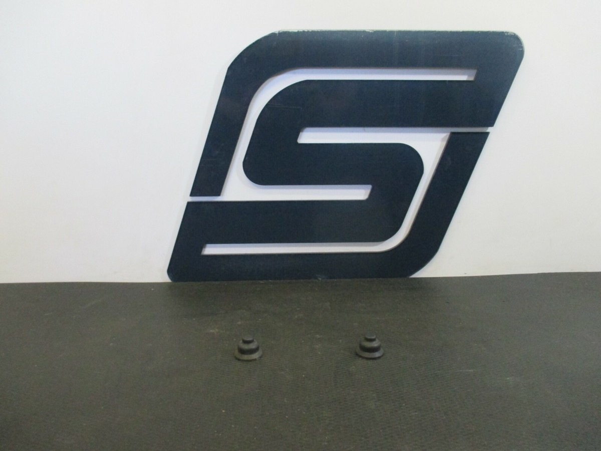 1987 Nissan 300ZX VG30E Front Seat Mounting Nut Cover Set