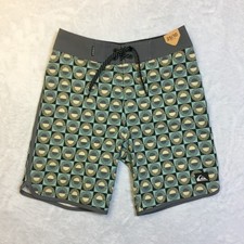 NWT Quiksilver Boardshorts Swim Shorts Boys Youth Sz 25/10 Jade Grey Scallop Fit