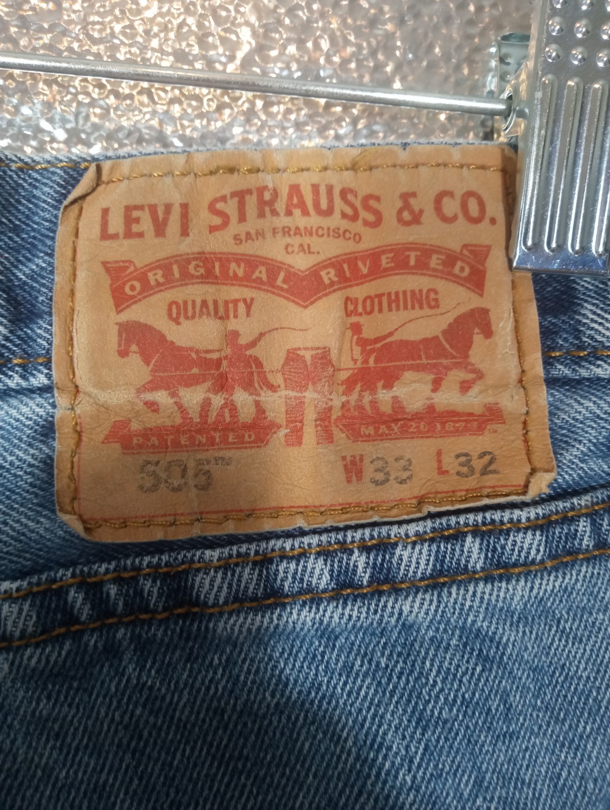 Levi's 505 Regular Fit Straight Leg Jeans, Men's 33x32, Blue Denim Light Wash image 8