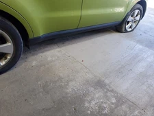 Passenger Side SOUL      2018 Rocker Panel Moulding 579119