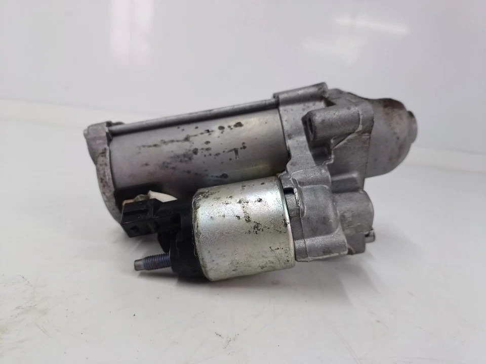Motor de arranque gasolina Peugeot 208 GT 1.2 2023 9830507480 Foto 3 de 4
