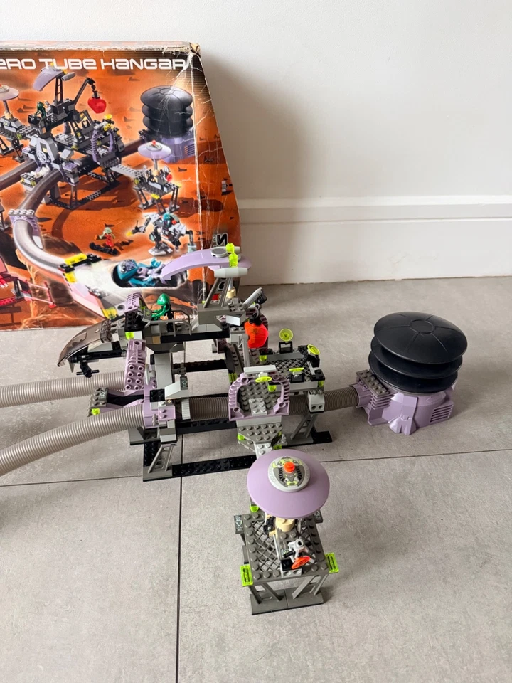 Lego 7317 Life On Mars - Aero Tube Hanger - 100% Complete with box - Image 2 of 4