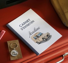 Porte-clés + Carnet d'entretien  Citroën Acadiane beige impala