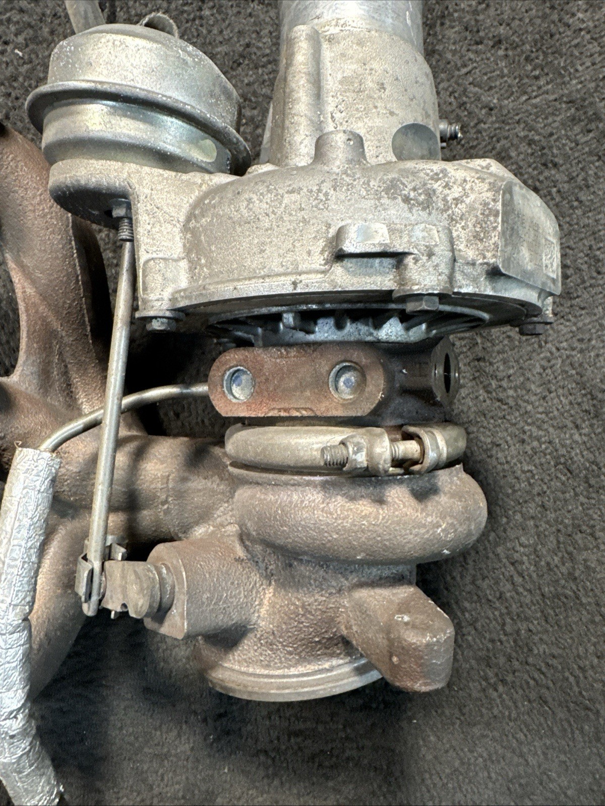 2014-2020 Maserati Ghibli 3.0L Left Driver Engine Turbo Turbocharger OEM 297712