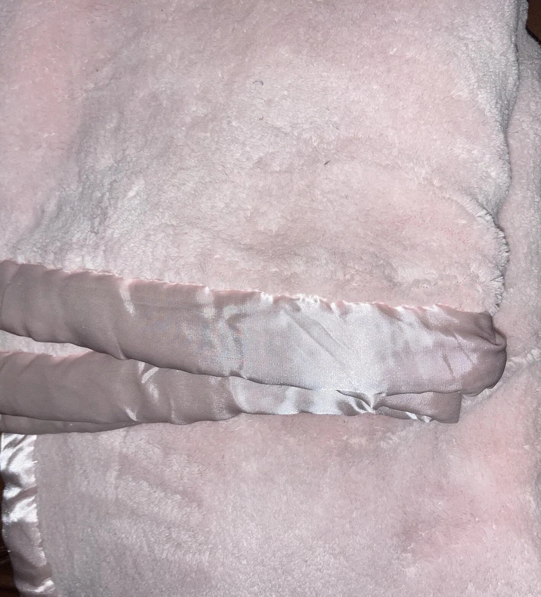 Simply Shabby Chic Twin Pink 2 Ply Plush Blanket Satin Trim 66 X